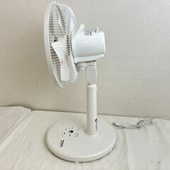 《JT612》山善 扇風機 YLR-AG302C 30㎝ リビング扇 2022年製 通電動作確認済み 現地引き取りのみの画像