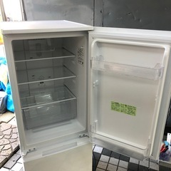 2021年製　SHARP 冷蔵庫　179L  SJ-D18G-W 　RZの画像