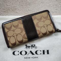 COACH長財布　シグネチャーの画像