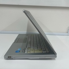 【フルHD/軽量】Panasonic ノートPC アダプター付 レッツ 1/2の画像