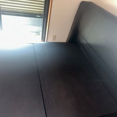 ベットフレームの画像
