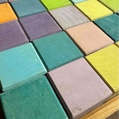 グリムス社　虹色キューブ小 積み木　の画像