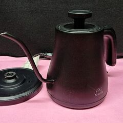 【リサイクルストアスターズ吉野店】シンプルで使い易い!　【中古品】スリムノズルケトル セリエ・ノワール　黒色の画像