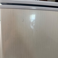 2ドア冷蔵庫の画像