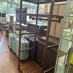 【広島石内店】ジモティ割あり！！木製ハンガ-ラック/クリ-ニング...