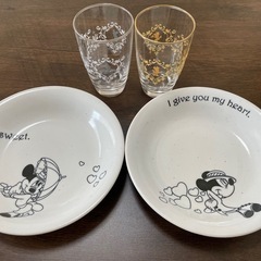 ディズニー　ミッキー＆ミニーの食器の画像
