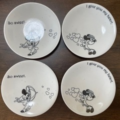 ディズニー　ミッキー＆ミニーの食器の画像