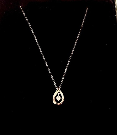 4℃ ネックレス pt850刻印あり 現品のみのお渡し