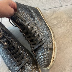 miumiu⭐︎グリッタースニーカーの画像