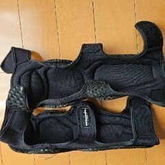 KOMINEの膝、肘用プロテクーの画像