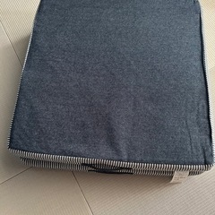 美品！ニトリ　3way フロアクッションの画像