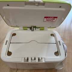 おしりふきウォーマー combiの画像