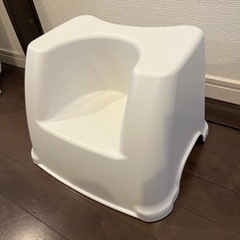 子供用踏み台　ホワイトの画像