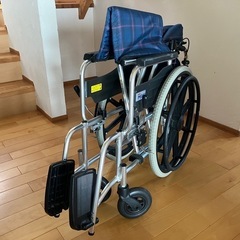 MIKI 車椅子KJP-2Mの画像