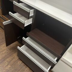 【広島石内店】ジモティ割あり！！スライド扉オープンボード/クリ-ニング済み/HG-6889の画像