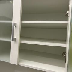 【広島石内店】ジモティ割あり！！2枚扉食器棚/クリ-ニング済み/HG-6890の画像