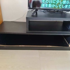 テレビ台の画像