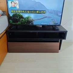 テレビ台の画像