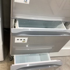 【取りに来られる方限定】TOSHIBA 3ドア冷蔵庫　2017年製の画像