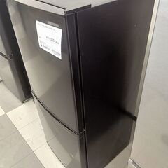 ★リユースのサカイ千葉中央店★期間限定割引有 IRIS OHYAMA 冷蔵庫 142L 20年製 動作確認／クリーニング済み TC4288の画像