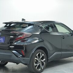 💎高級感のある革張りｼｰﾄ💎 《ﾄﾖﾀ C-HR》の画像