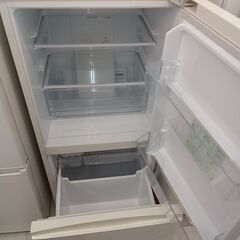 ★リユースのサカイ千葉中央店★期間限定割引有 AQUA 冷蔵庫 157L 18年製 動作確認／クリーニング済み TC4291の画像
