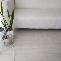 ３人掛けソファ　約2000×770 高さ810　 ホワイトWhite　Simpleお洒落の画像