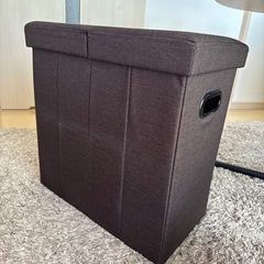収納スツール　　の画像