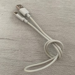 ワイヤレスイヤホン 充電器付きの画像