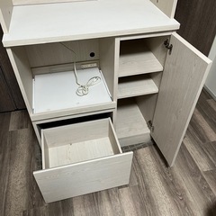 食器棚　80cm幅　の画像
