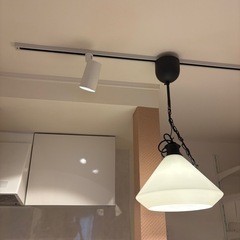 ✨美品✨ IKEAペンダントライト 北欧風 ガラスシェード照明（引き取り限定）の画像