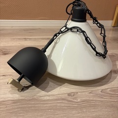 ✨美品✨ IKEAペンダントライト 北欧風 ガラスシェード照明（引き取り限定）の画像