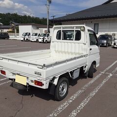 ダイハツ ハイゼットトラックの画像