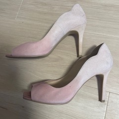 DIANA パンプス 23.5センチの画像