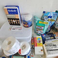 【日用品まとめて】マジックリン　ファブリーズ　アルミホイル　布巾　ホッカイロ　などなどの画像