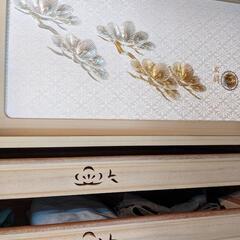 高級和箪笥の画像