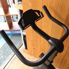 638)【川崎市より出品】FITBOX LITE フィットネスバイク FBX-001B_01 スピンバイク 負荷8段階 キャスター付 第3世代 ダイエット フィットボックスの画像