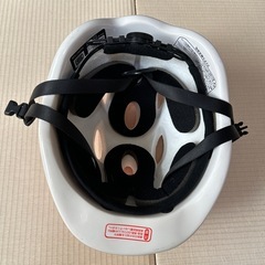 キッズ用ヘルメットの画像