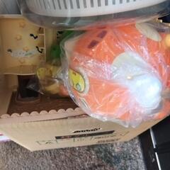 リカちゃんやトミカ、レゴ、アンパンマンなどのおもちゃ1つ500円〜の画像