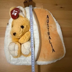 【新品】カンガルーぬいぐるみ付きリュックの画像
