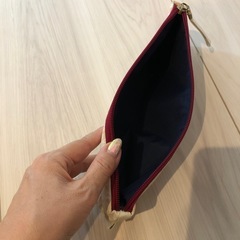 少し長めのペンポーチの画像