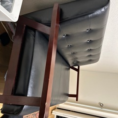 レザーソファの画像
