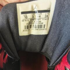  Jordan バスケットシューズ 黒/赤 ハイカットの画像