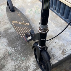 キックボードブレーキ付きの画像