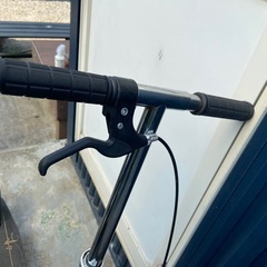 キックボードブレーキ付きの画像