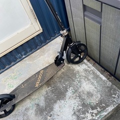 キックボードブレーキ付きの画像