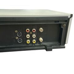 【レガストック川崎本店】【動作確認済み】SHARP シャープ VHS ET ビデオデッキ VC-SS1 2002年製の画像
