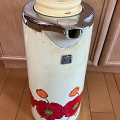 レトロ　電気ポットの画像