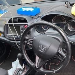 ホンダ フィット 黒 5ドア車検9/9までの画像