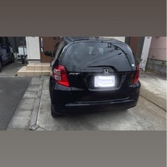 ホンダ フィット 黒 5ドア車検9/9までの画像